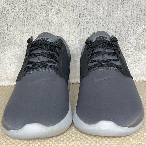 Nike Lunarsolo Women's Grey/Black Running Athletic Sneakers Shoes Size US 11 - Picture 3 of 11